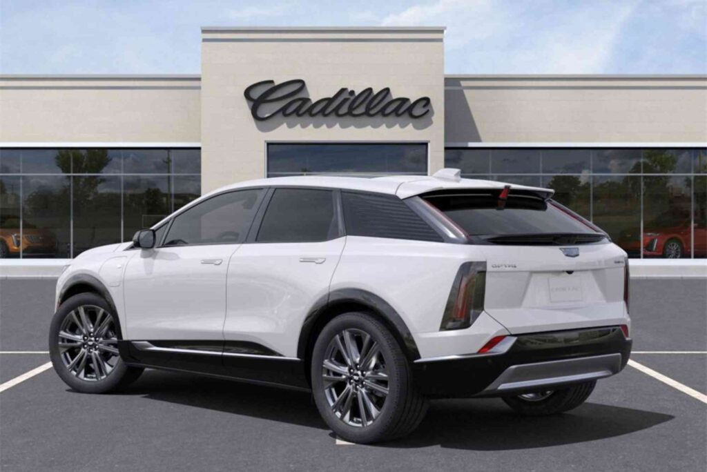 Can I Buy a Cadillac with a 674 Credit Score