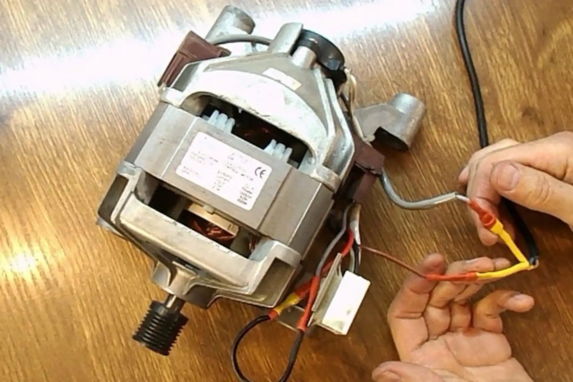 How to Repair a Washing Machine Motor