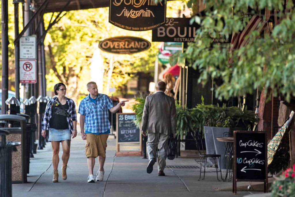 How to Link the Key Streets